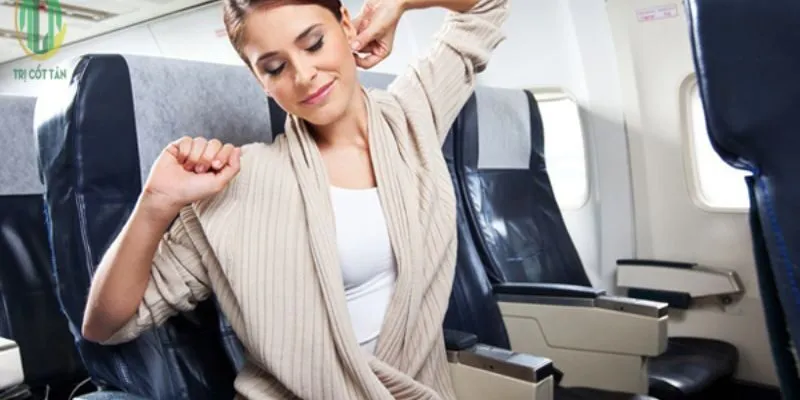 Nguy cơ bị thoát vị đĩa đệm cổ vì ngồi nhiều